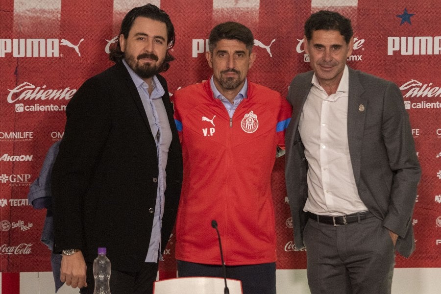 Presentación de Veljko Paunovic en Chivas