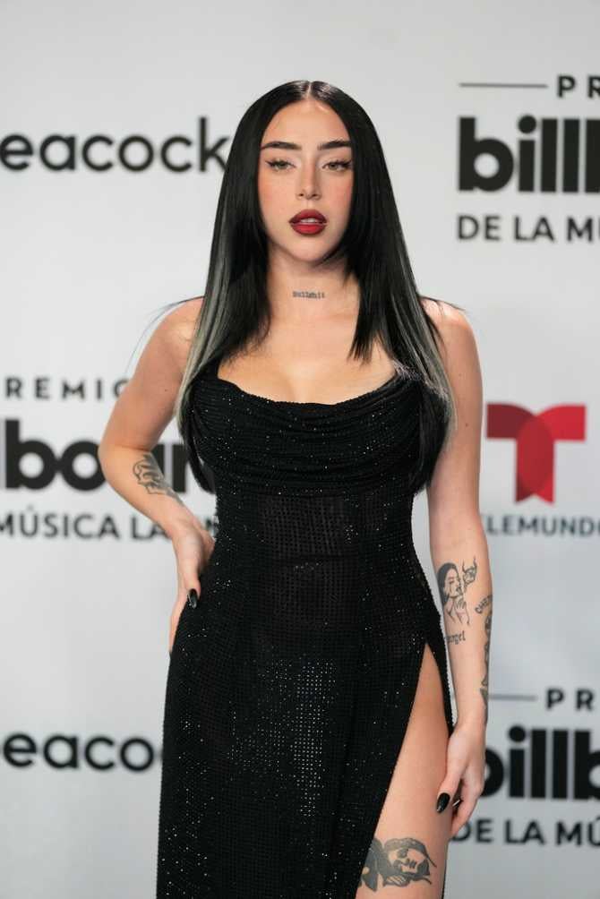 La cantante argentina en su llegada a los Premios Billboard de Música Latina