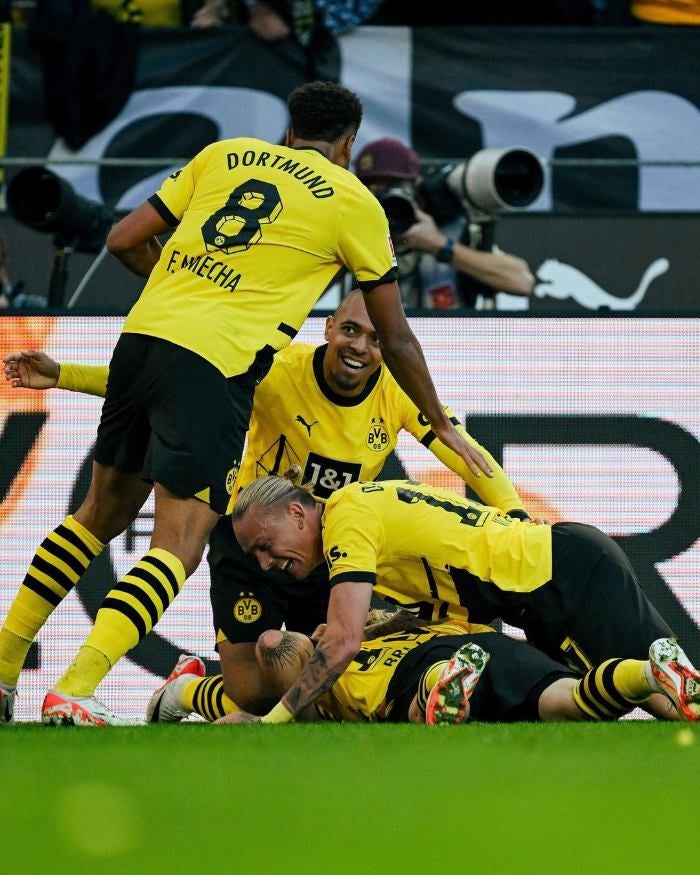 Dortmund celebrando el triunfo 