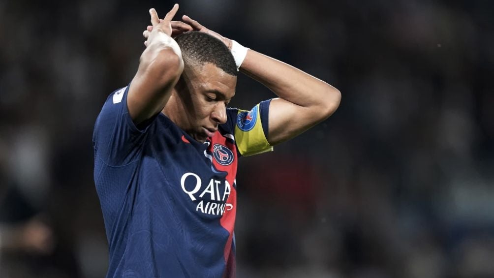 Mbappé es acusado de no cuidarse 