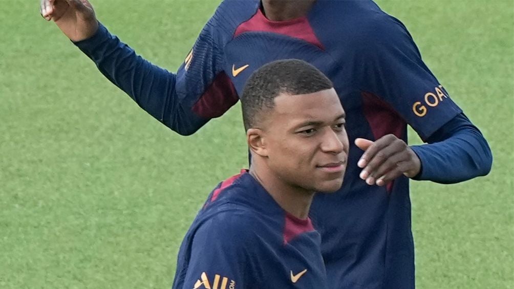 Mbappé durante un entrenamiento