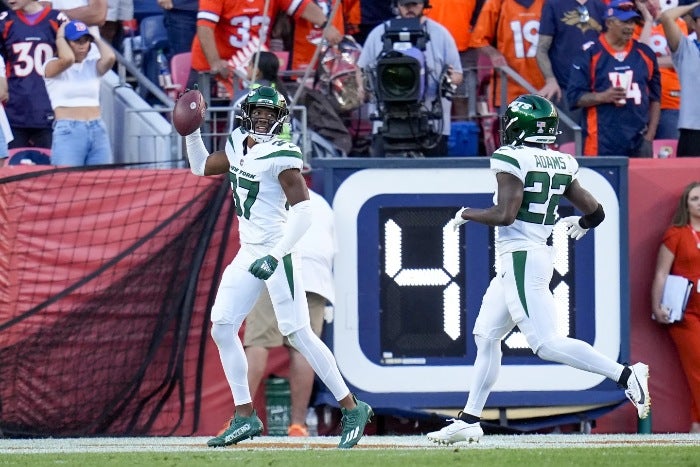 Jets consiguió su segunda victoria del año 