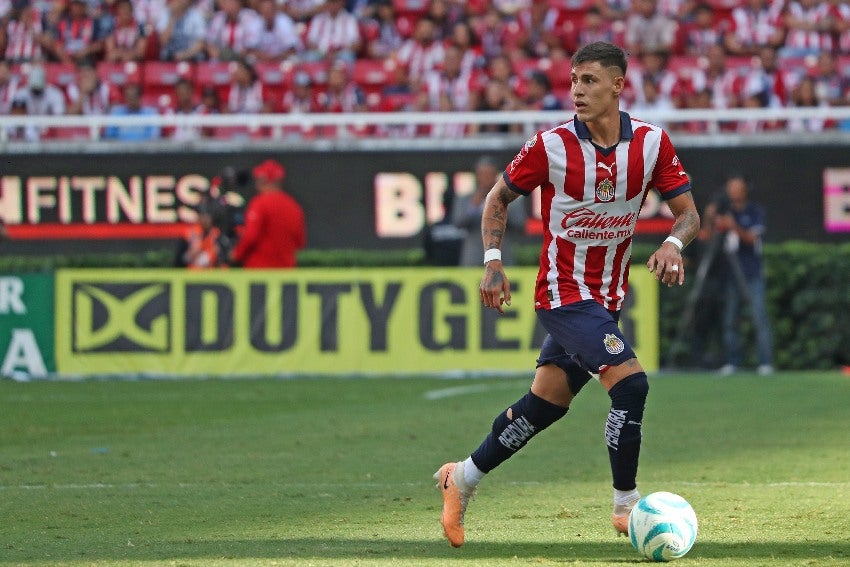 Chicote Calderón en un partido de Chivas