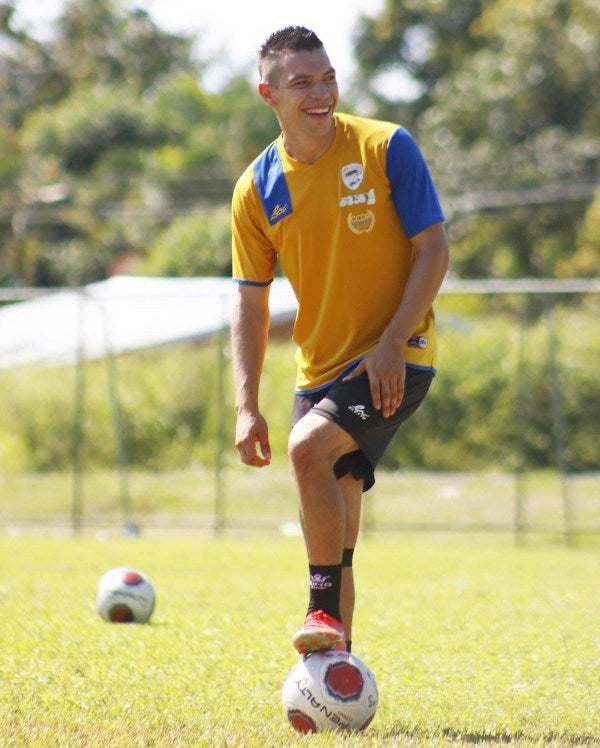 Mauricio Lozano durante el entrenamiento 