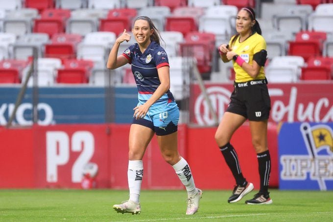 Chivas Femenil venció 4-2 a Toluca