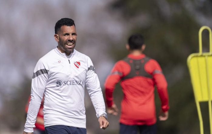 Carlos Tevez en un entrenamiento de Independiente