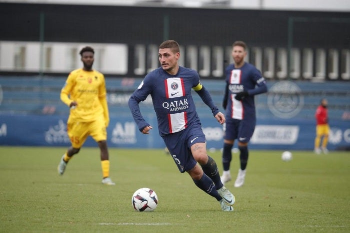 Marco Verratti jugando con el PSG