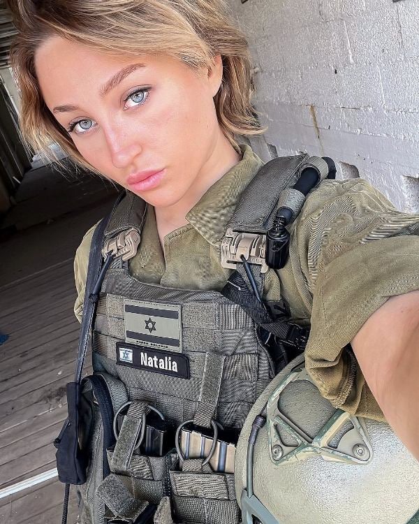 Natalia Fadeev en el ejército 