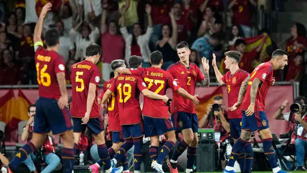 Jugadores españoles en celebración de la victoria