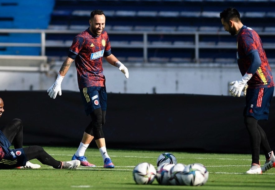 Camilo Vargas entrenando con Colombia 