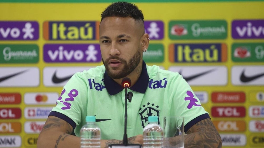 Neymar Jr en conferencia de prensa 