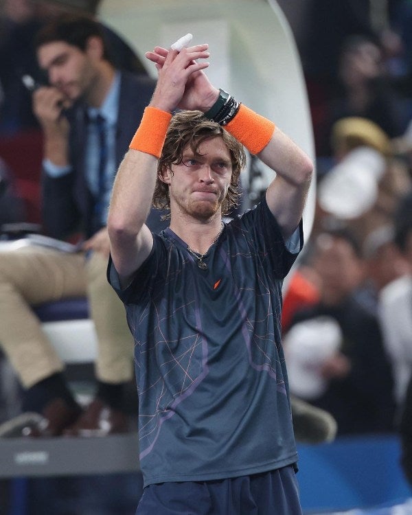 Rublev celebrando el triunfo 