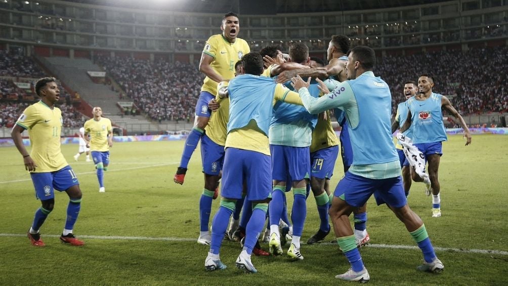 Brasil celebra la victoria ante Perú