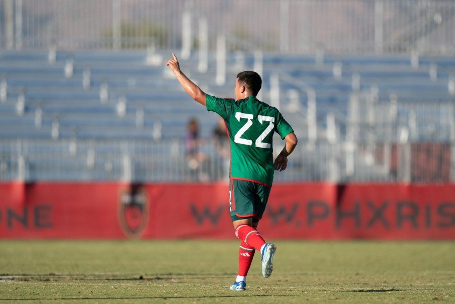 Ali Ávila metió el único gol de México