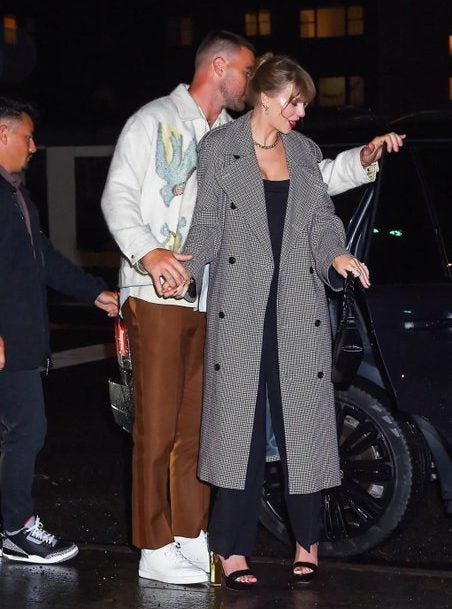 Travis Kelce y Taylor Swift juntos en Nueva York