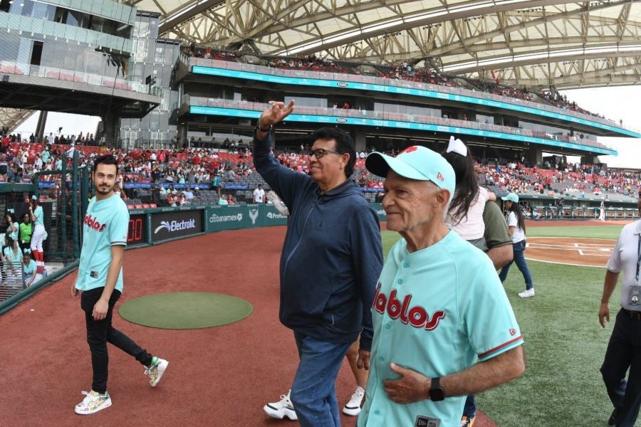 Alfredo Harp Helú con Fernando 'El Toro' Valenzuela