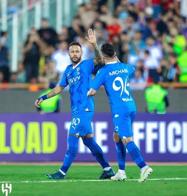 Neymar jugando con el Al-Hilal