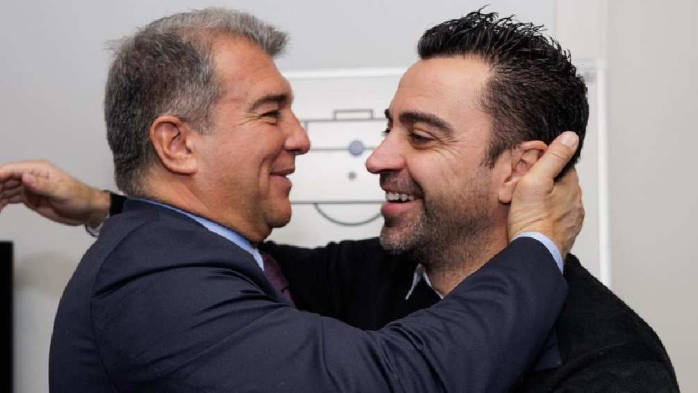 Xavi Hernández tras acusaciones a Laporta: 'Estoy con el presidente al cien por cien'