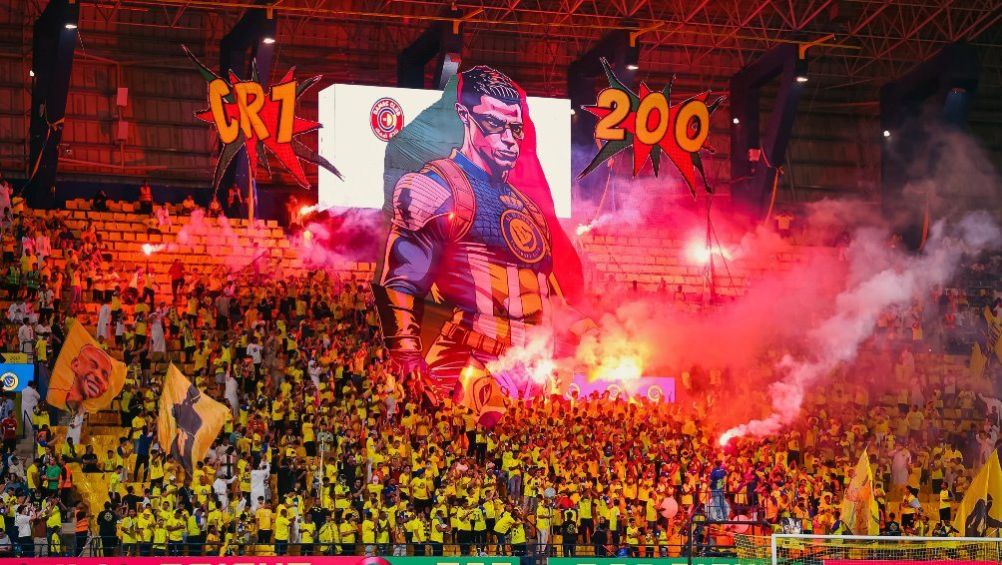 Cristiano Ronaldo Receives Tremendous Tribute from Al-Nassr Fans: Surpasses 200 Appearances with Portuguese National Team