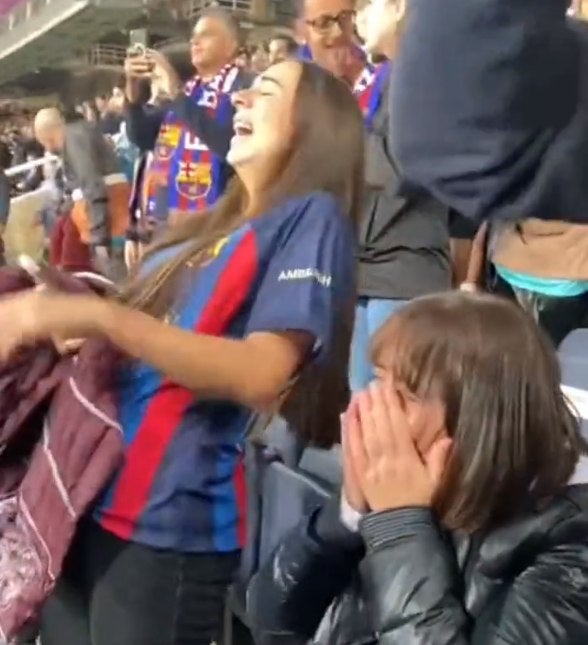 familia de Marc Guiu celebra el gol del delantero 