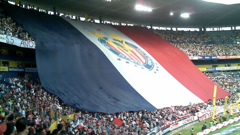 La bandera del Rebaño en las gradas del Jalisco