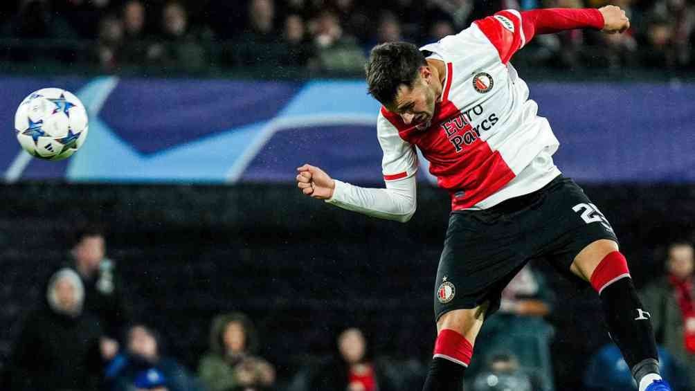 Cruz Azul mandó mensaje a Santiago Giménez por su debut en Champions League