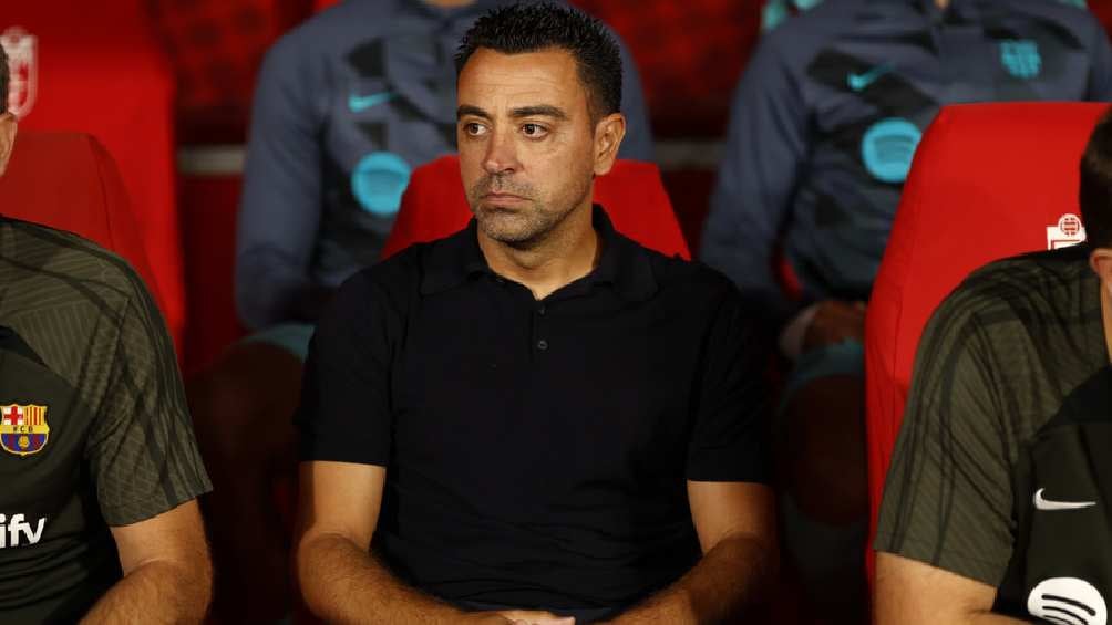 Xavi espera que el árbitro no sea factor