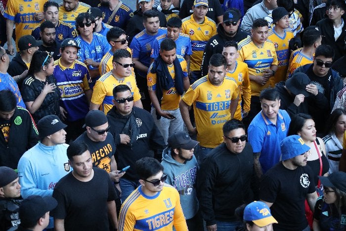 400 aficionados de Tigres no pudieron entrar al Estadio Jalisco