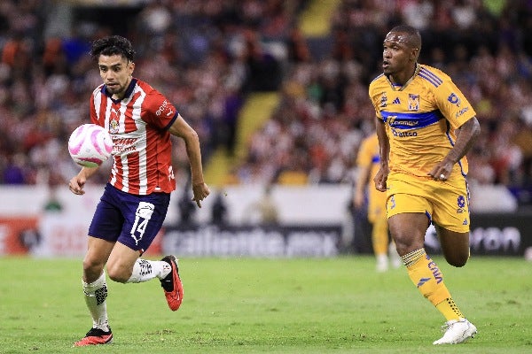 Tigres viene de vencer a las Chivas 