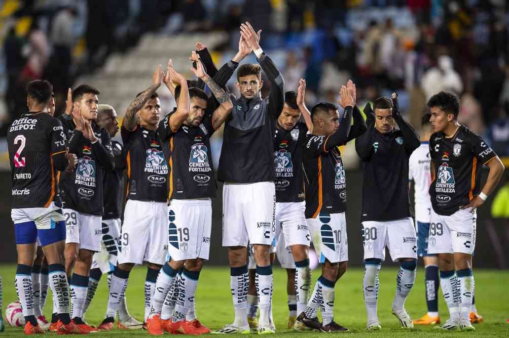 Futbolistas de Pachuca agradecieron el apoyo de la afición