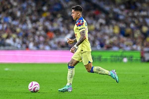 Rodríguez jugando para el América