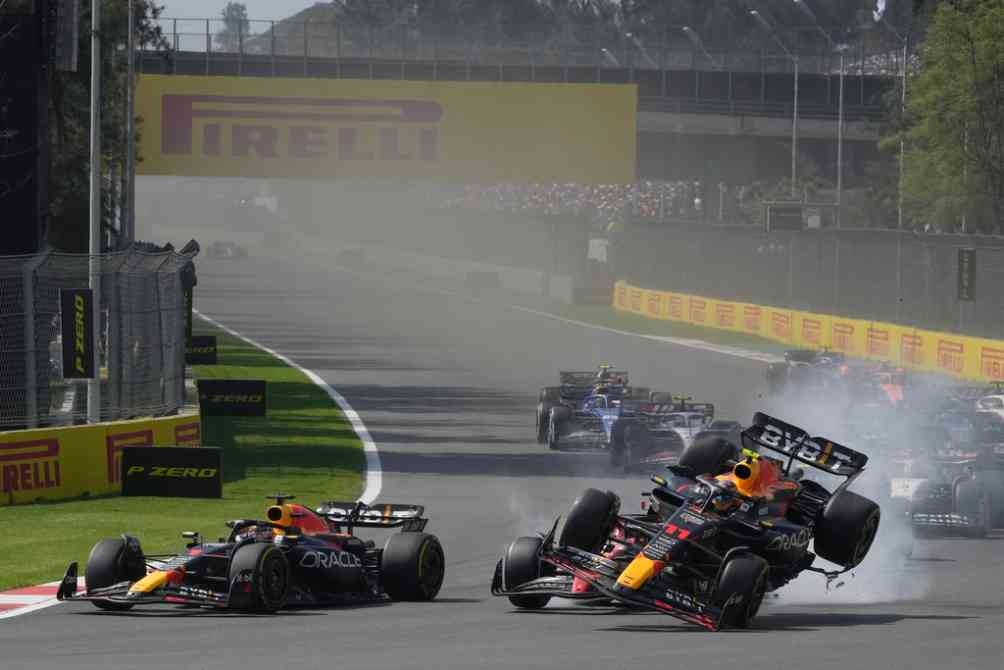 Así fue el choque entre Checo y Leclerc