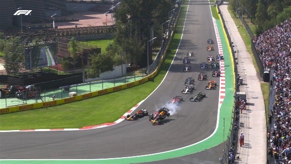 Choque de 'Checo' con Leclerc