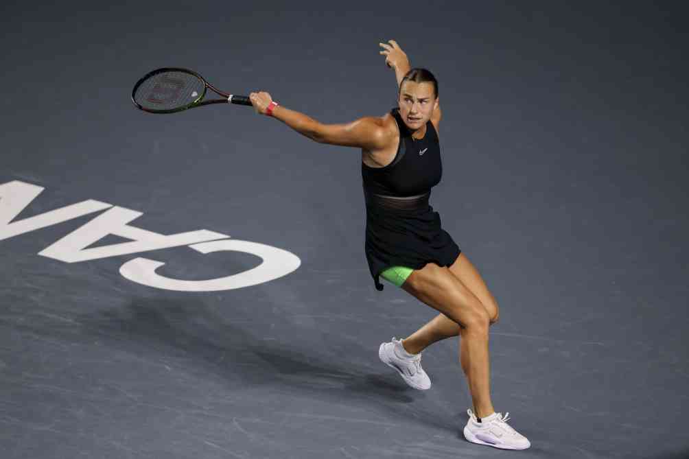 Aryna Sabalenka en acción en Cancún