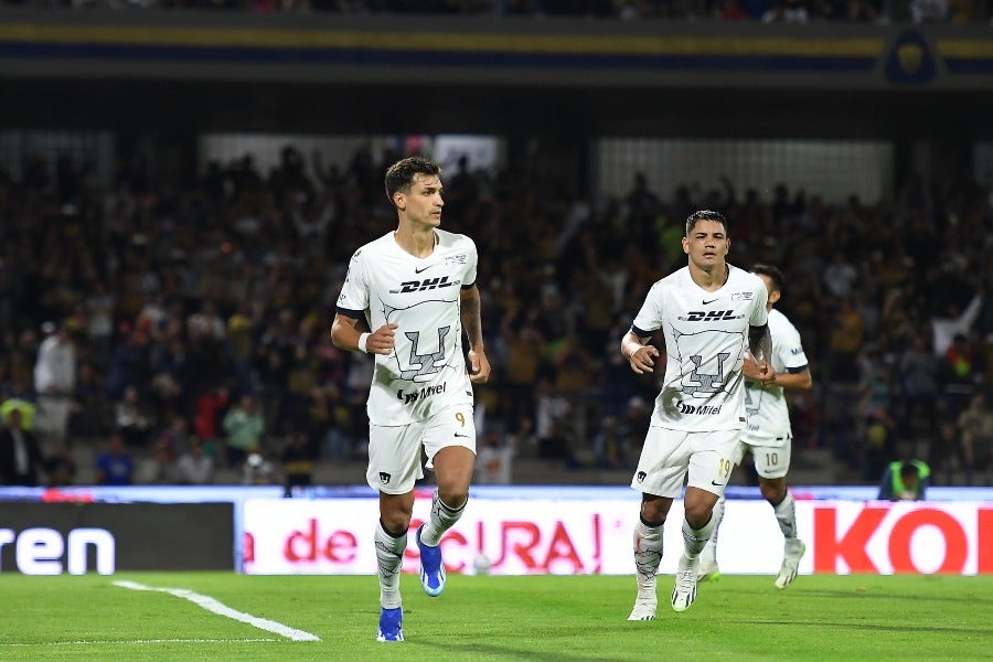 Pumas venció 4-0 a Querétaro sin 'Chino' Huerta