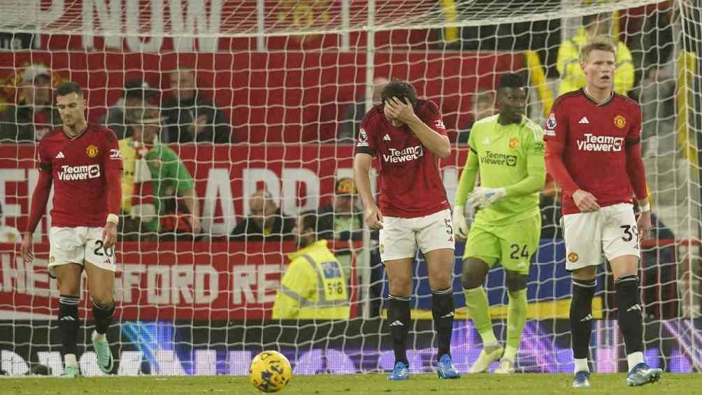 Gary Neville 'revienta' al Man United tras perder el Derbi: 'Hay una cultura de toxicidad'