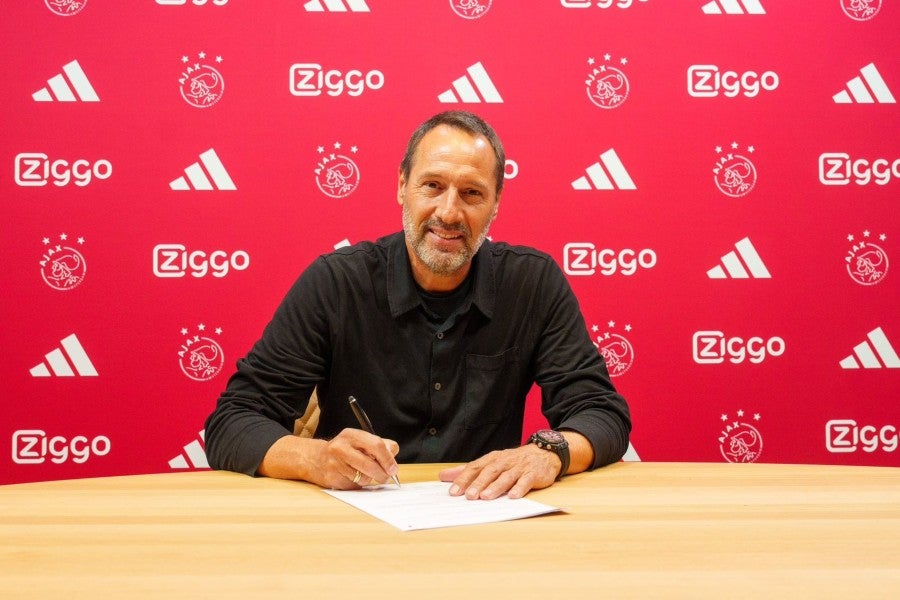 John Van't Schip, nuevo DT del Ajax