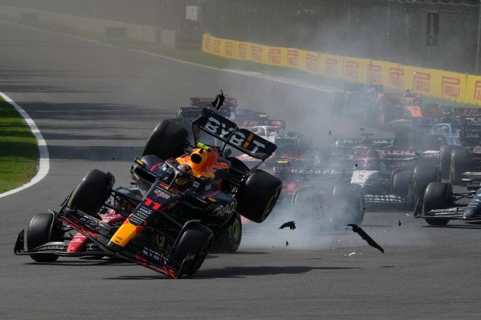 Accidente de Checo Pérez en el GP de México