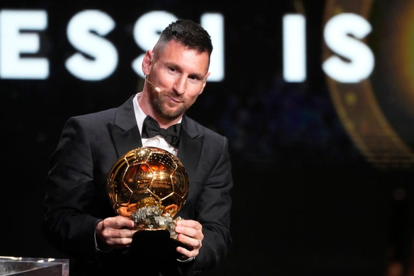 Lionel en la entrega de su octavo Balón de Oro 