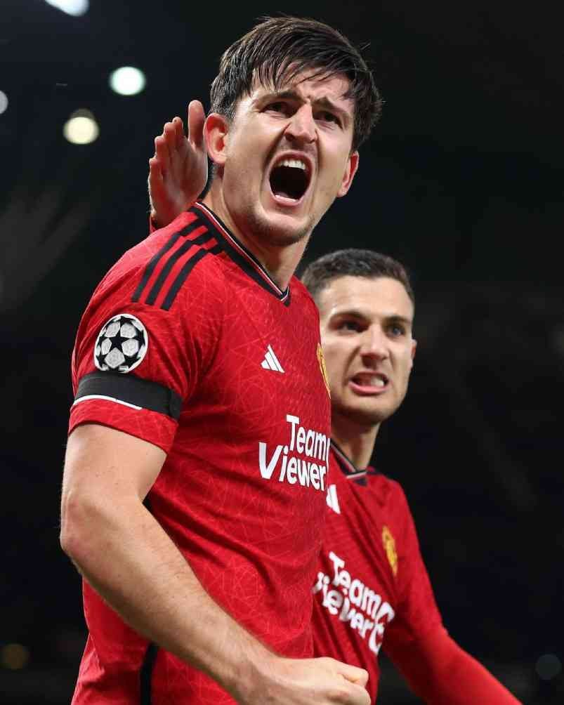 Harry Maguire es uno de los jugadores que habría cambiado de uniforme