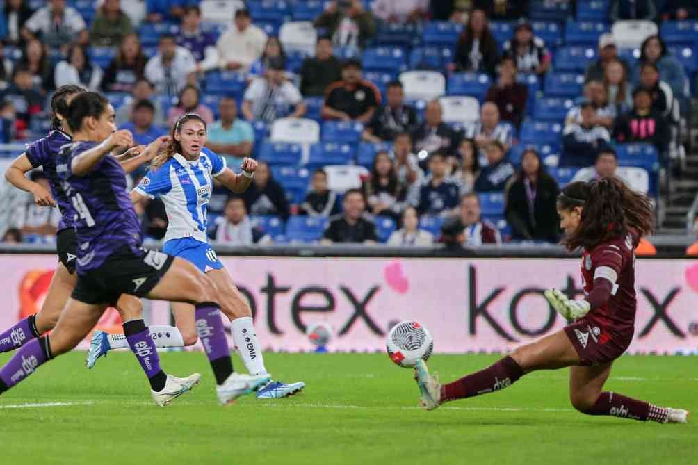 Mazatlán en el partido ante Rayadas