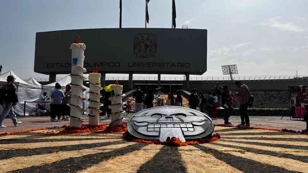 La Mega Ofrenda de la UNAM regresó al Estadio Olímpico Universitario