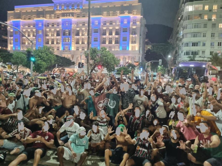 Hinchada de Fluminense tras agresiones a argentinos