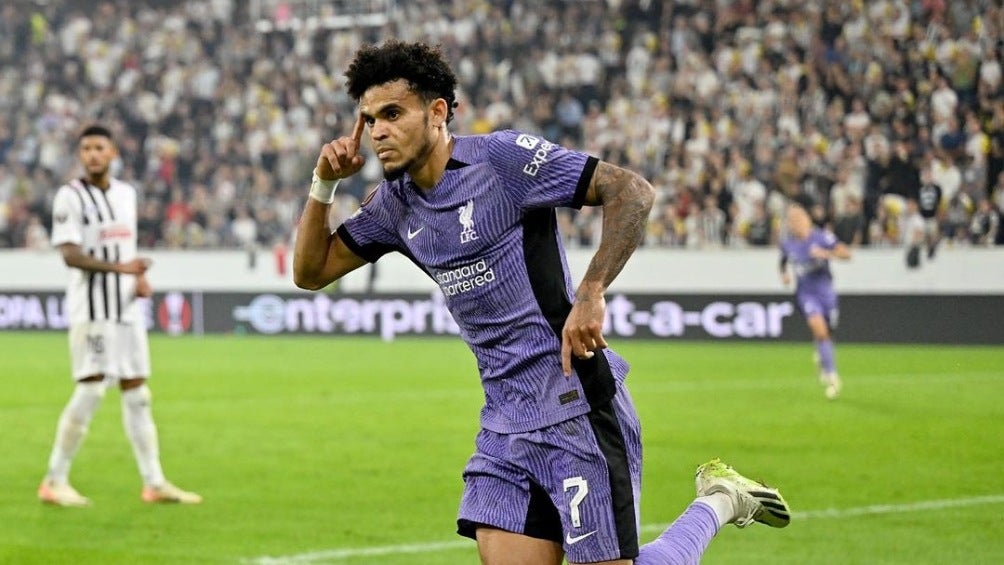 Luis Díaz celebrando su gol con el Liverpool 