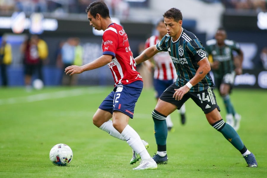 Chicharito en el LA Galaxy contra Chivas