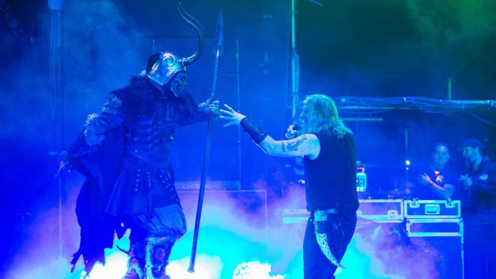 Amon Amarth prendió al público