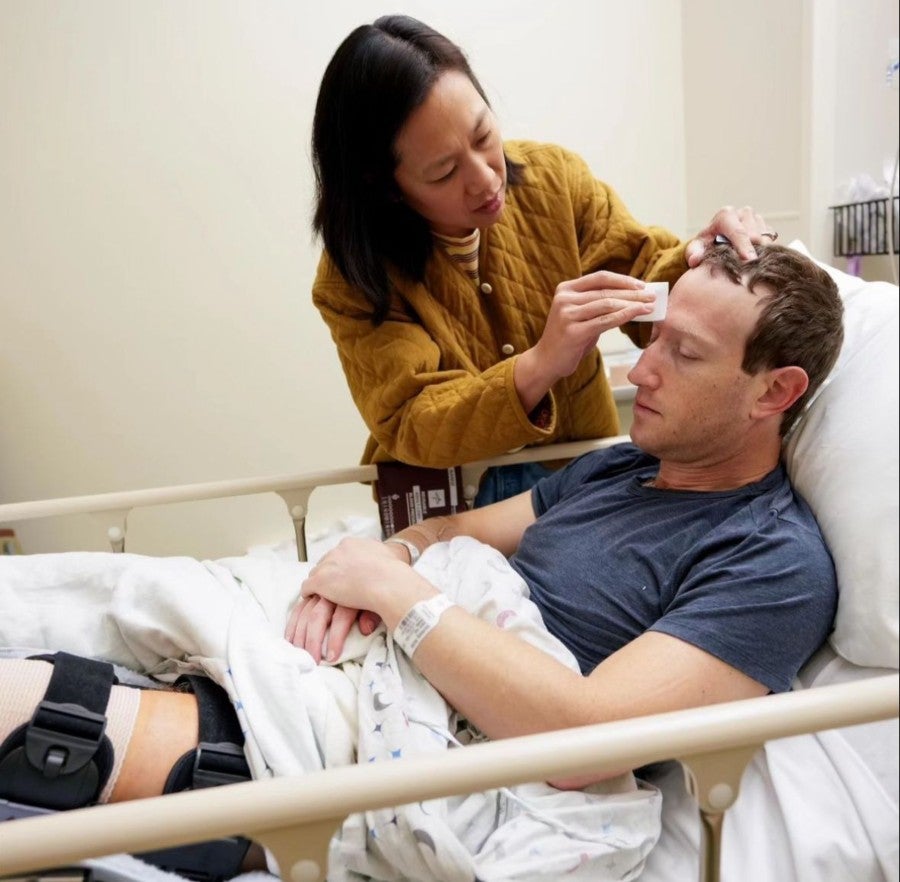 Mark Zuckerberg en el hospital