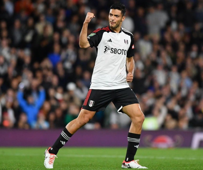 Jiménez ya marcó gol en la Carabao Cup 