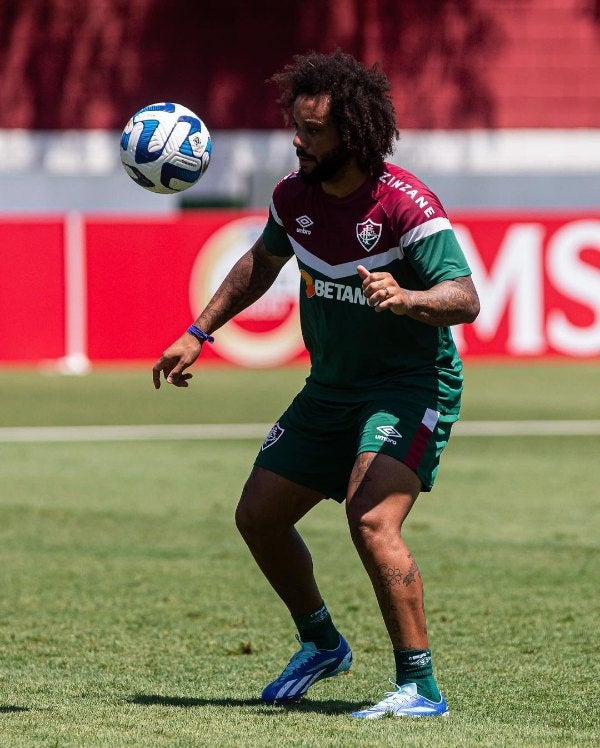 Marcelo Flores entrenando con el Tricolor 