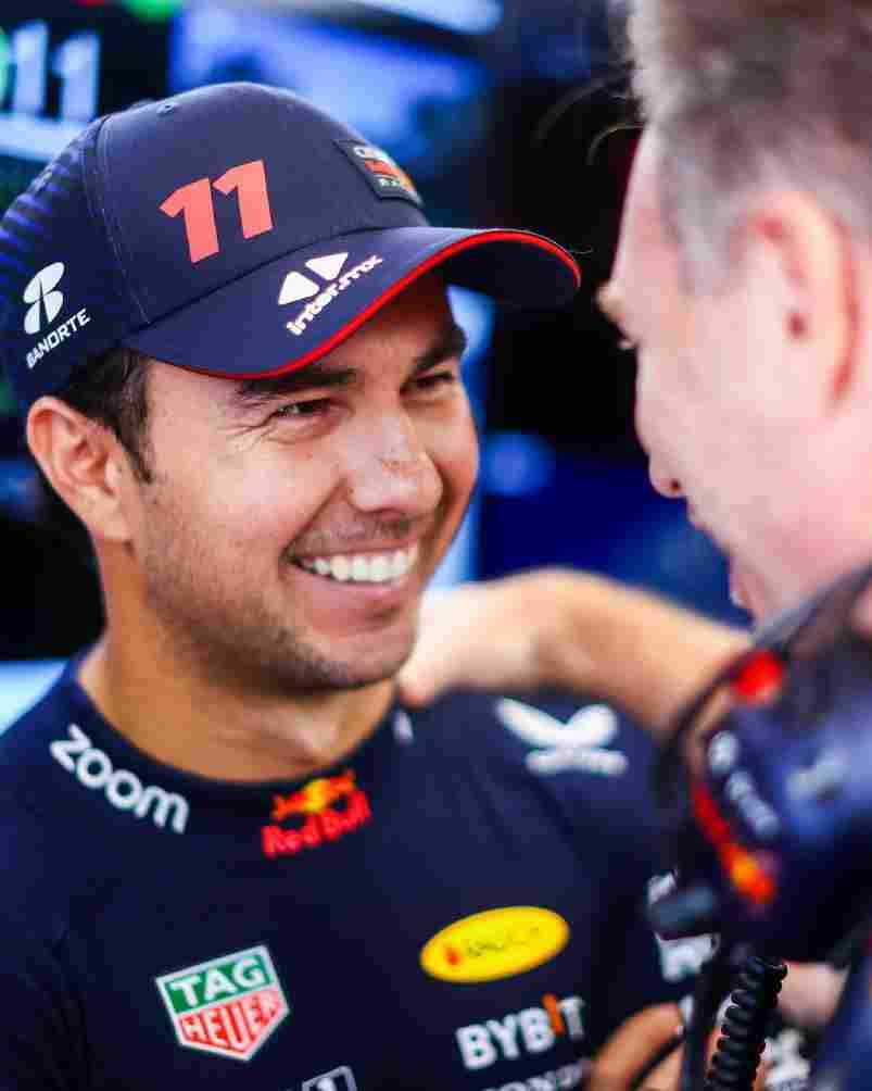 Christian Horner felicitó a Checo Pérez